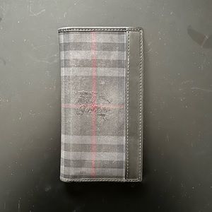 Burberry long wallet
